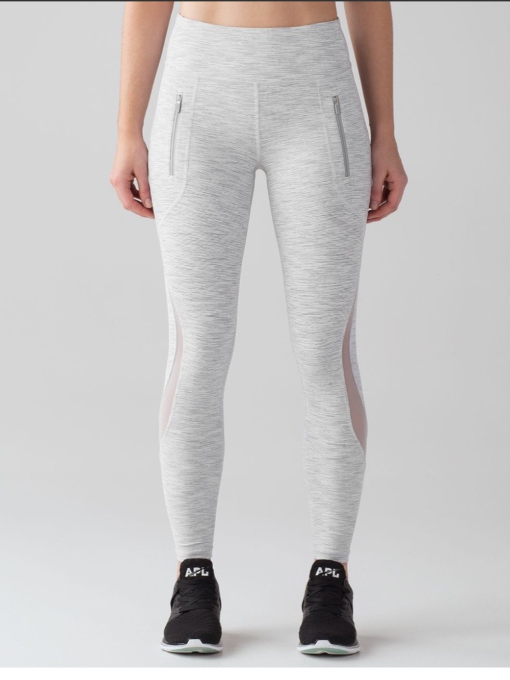 Lululemon Invigorate Tight
Wee Are From Space Nimbus Battleship / Ice Grey